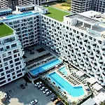 Appartement Arrogance Queen Std In Infinity Pool &