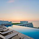 Appartement Arrogance Queen Std In Infinity Pool & *