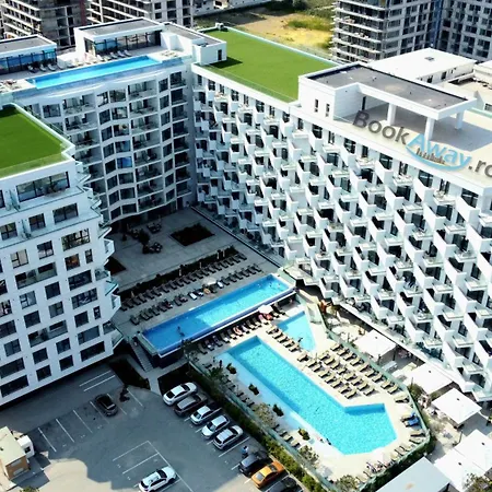 Apartment Arrogance Queen - Infinity Pool &